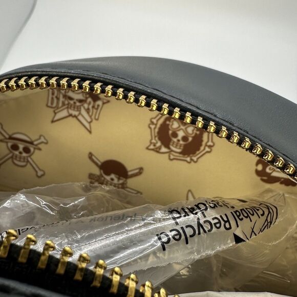 Loungefly One Piece Thousand Sunny Figural Crossbody Bag New - Picture 5 of 5